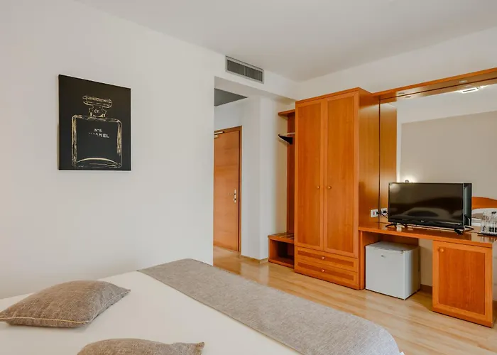 Hotel Nuova Barcaccia Peschiera del Garda